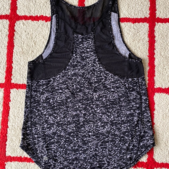 B&W Athletic Mesh Camo Tank - Picture 3 of 5